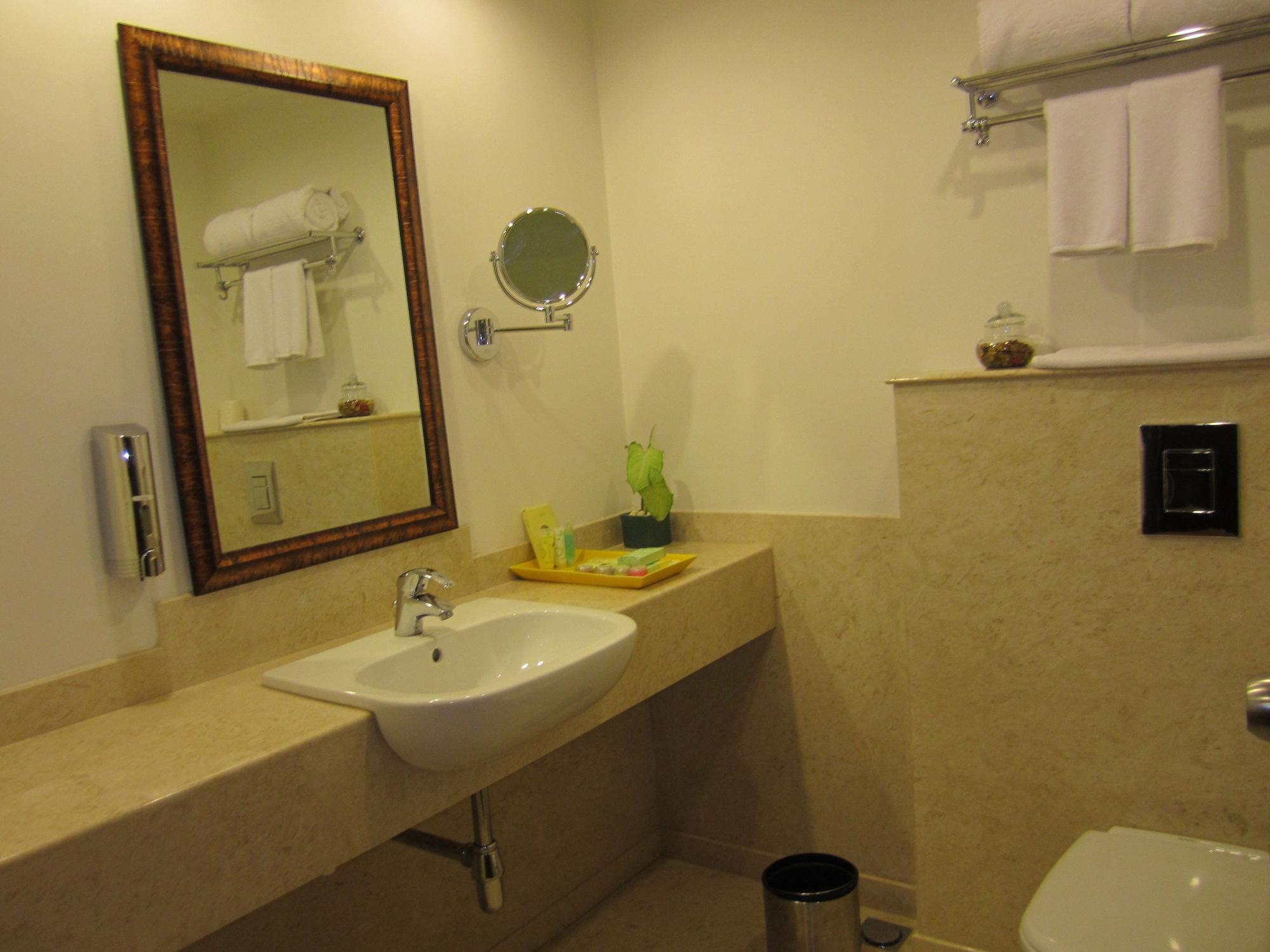 Lemon Tree Premier Hitec City Χιντεραμπάντ Εξωτερικό φωτογραφία