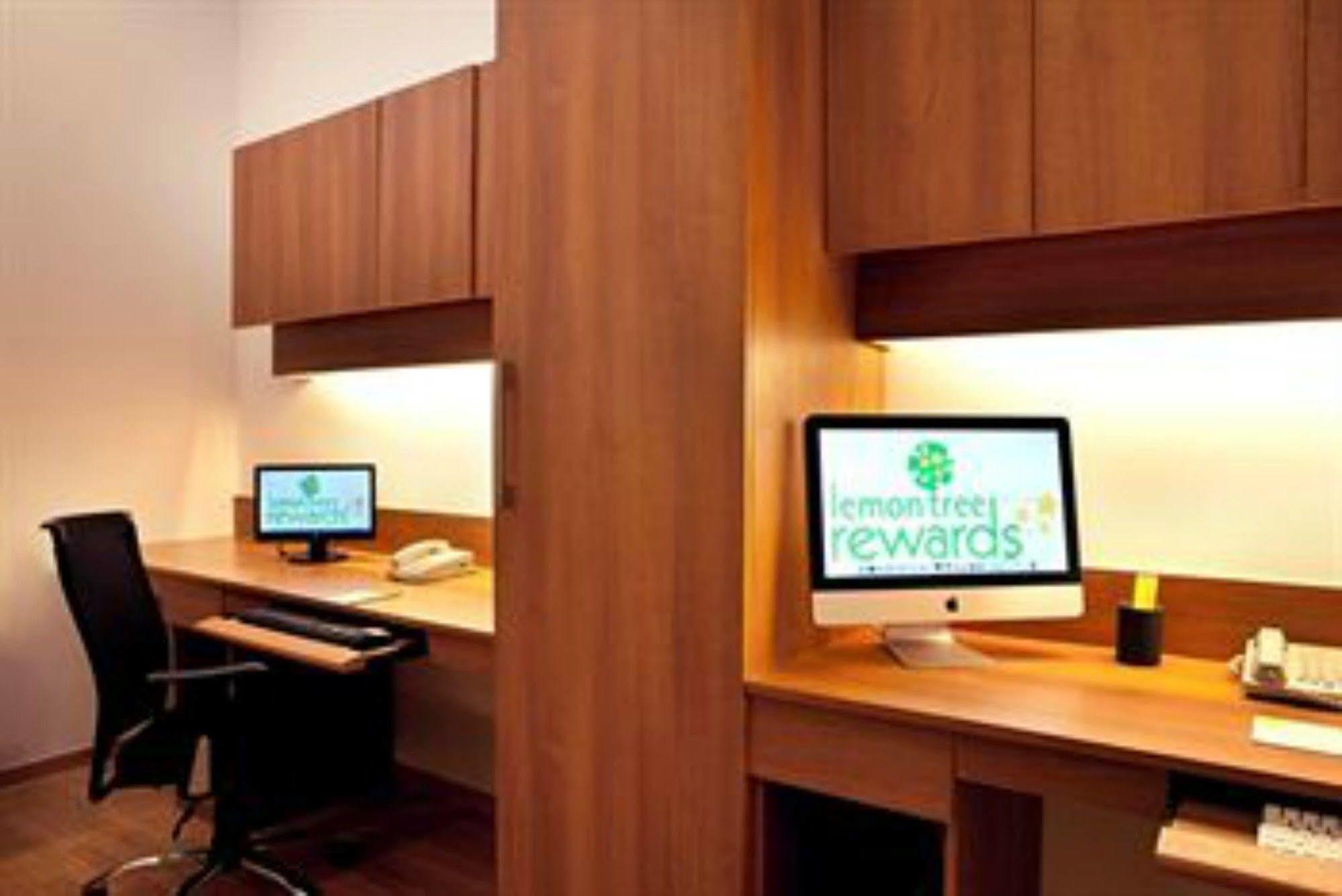 Lemon Tree Premier Hitec City Χιντεραμπάντ Εξωτερικό φωτογραφία